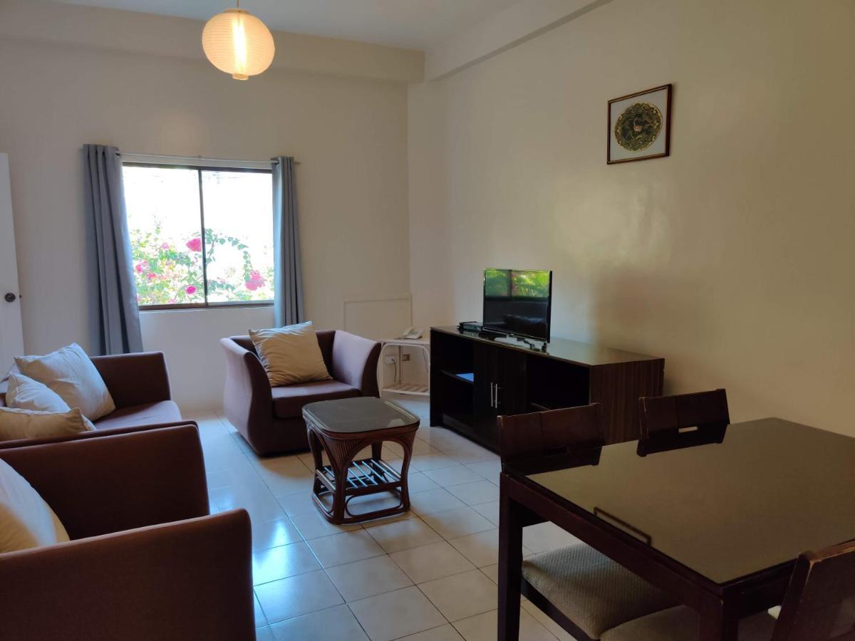 מלון Davao City Red Knight Gardens מראה חיצוני תמונה