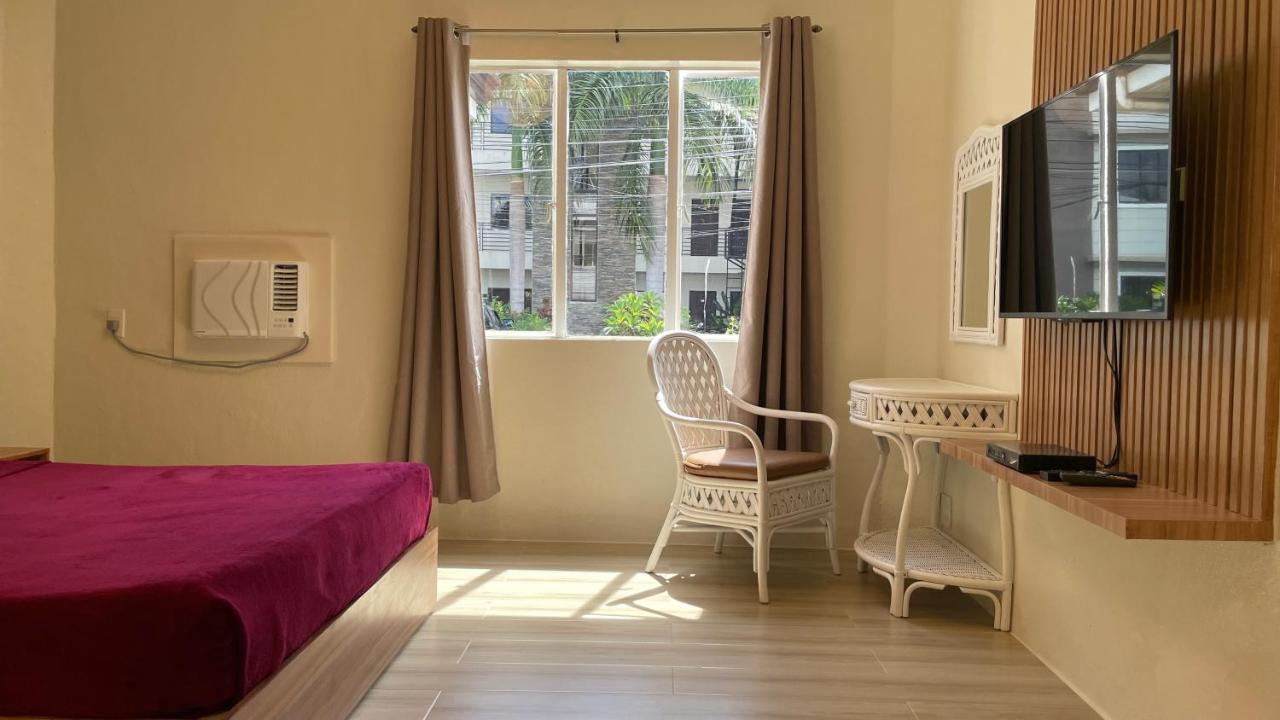 מלון Davao City Red Knight Gardens מראה חיצוני תמונה