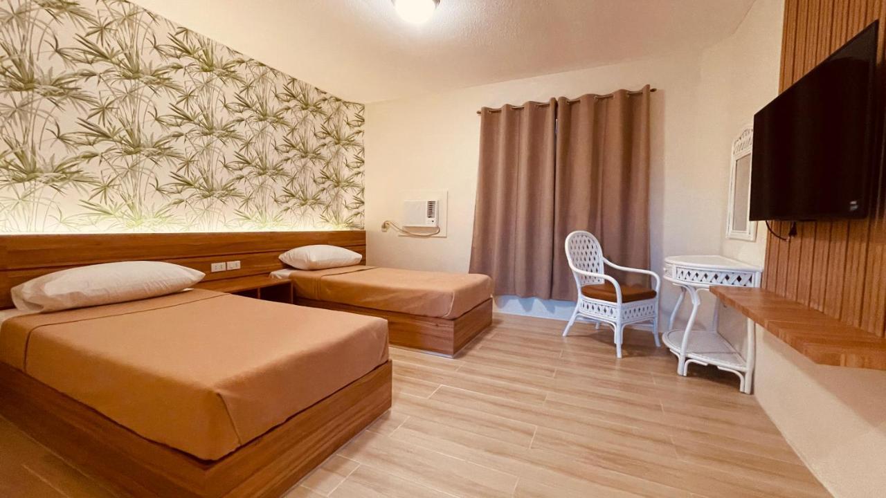 מלון Davao City Red Knight Gardens מראה חיצוני תמונה