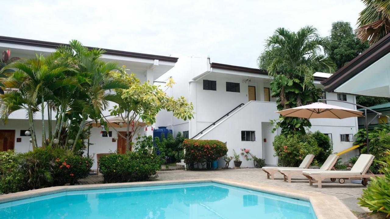 מלון Davao City Red Knight Gardens מראה חיצוני תמונה