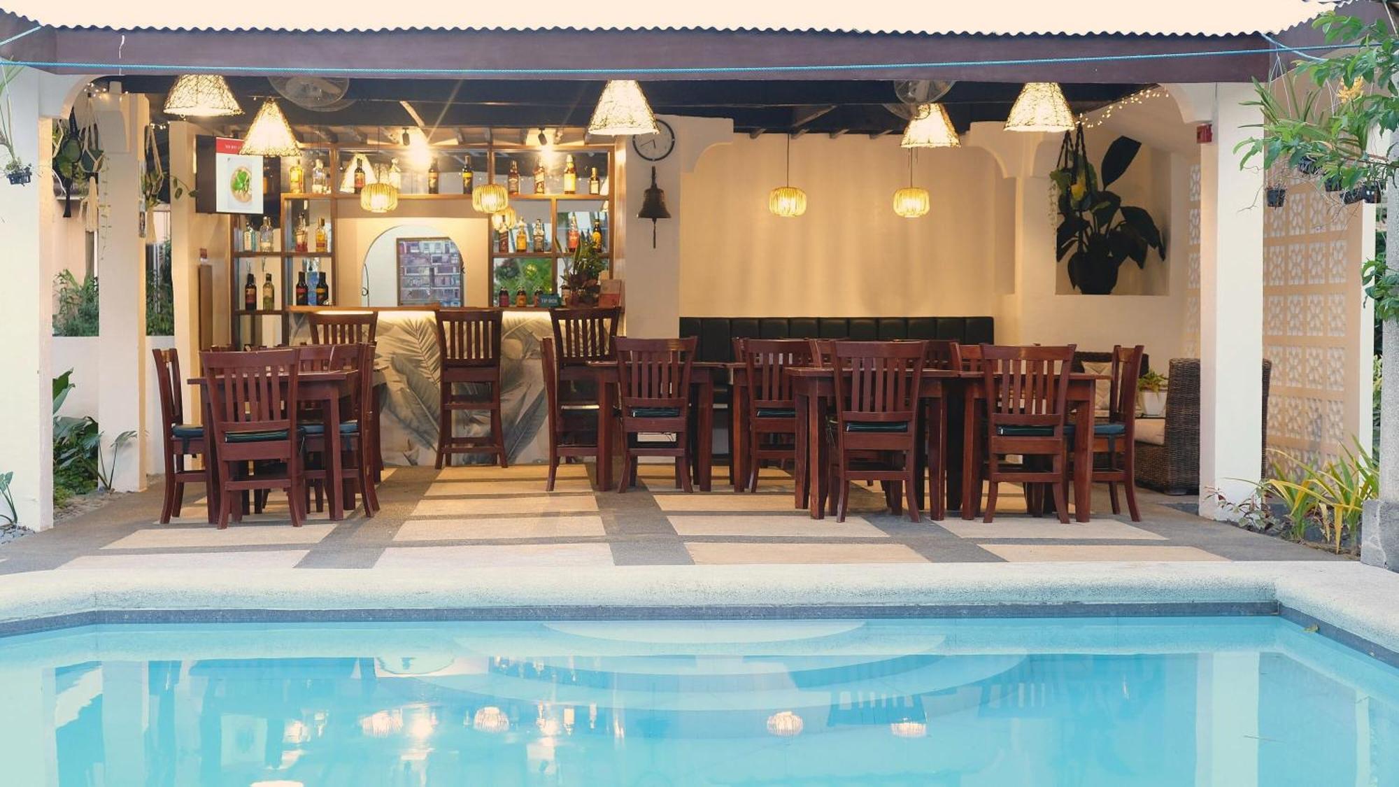 מלון Davao City Red Knight Gardens מראה חיצוני תמונה