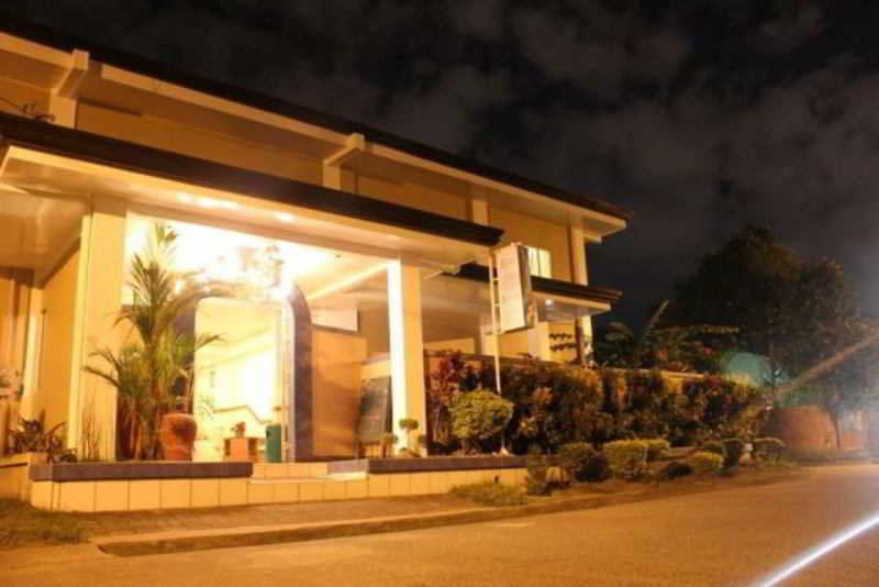 מלון Davao City Red Knight Gardens מראה חיצוני תמונה