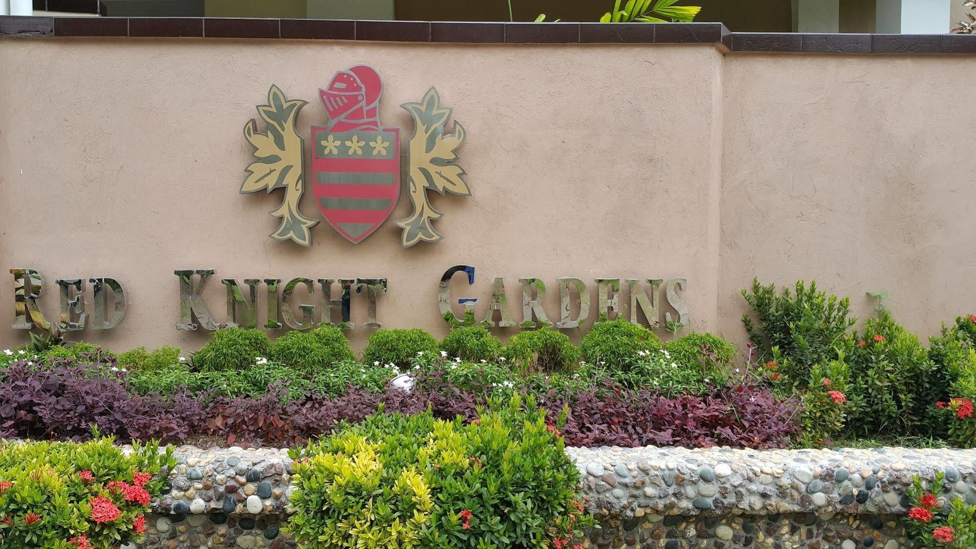 מלון Davao City Red Knight Gardens מראה חיצוני תמונה
